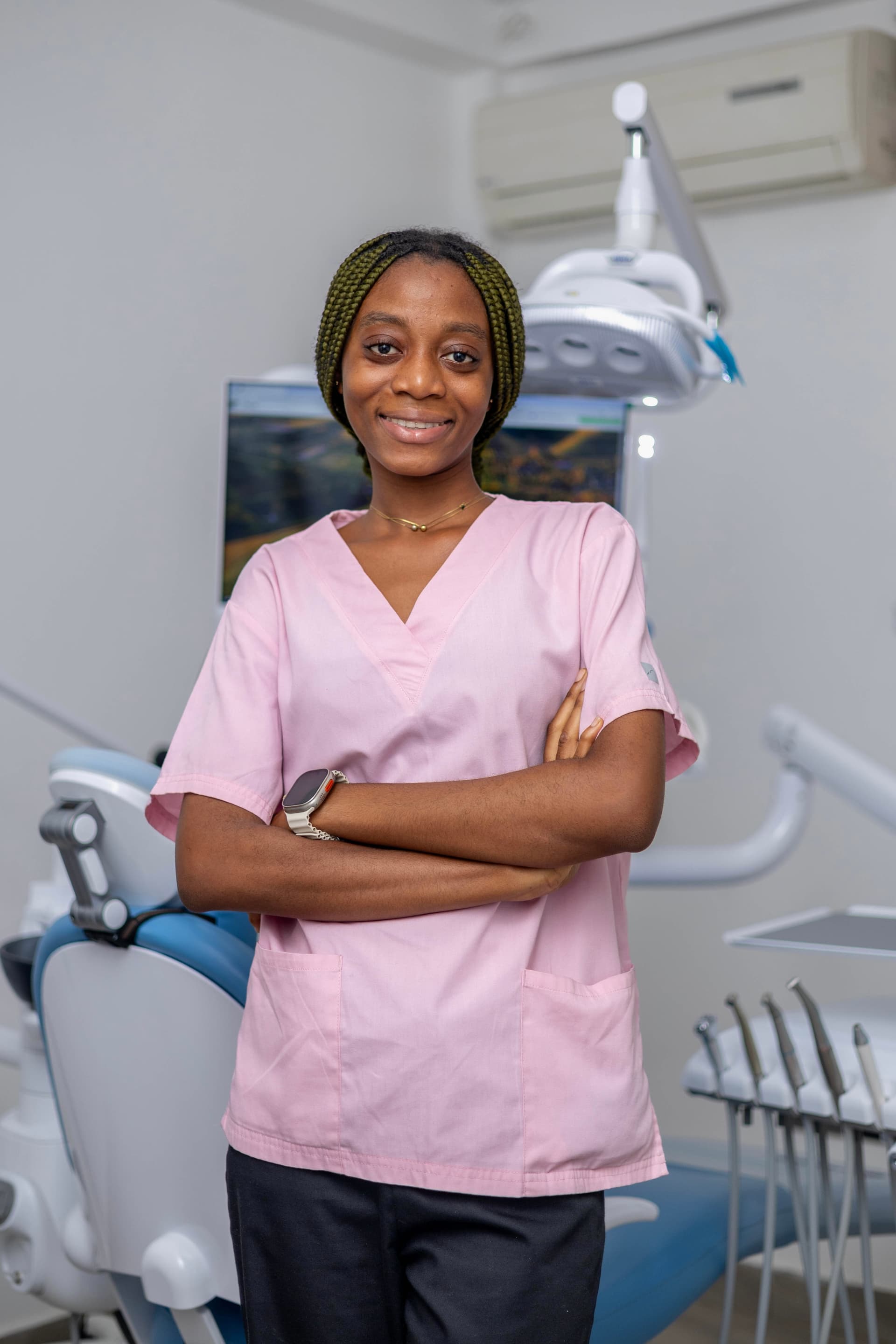 Dr. Esi Mawusi